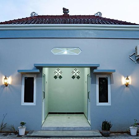 Sitiinggil Guest House Syariah เตกัล ภายนอก รูปภาพ